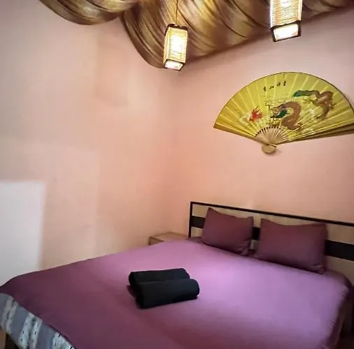 10/8 Kotliarska Moisha House